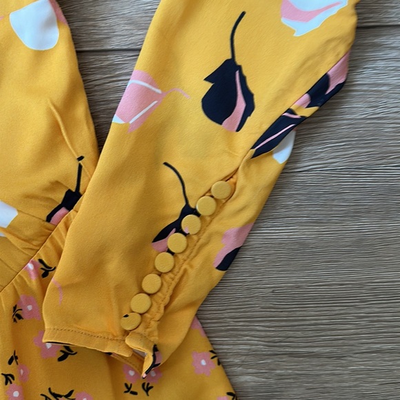 Taylor Swift Self-Portrait Yellow Floral Print Mini Dress - Picture 10 of 14